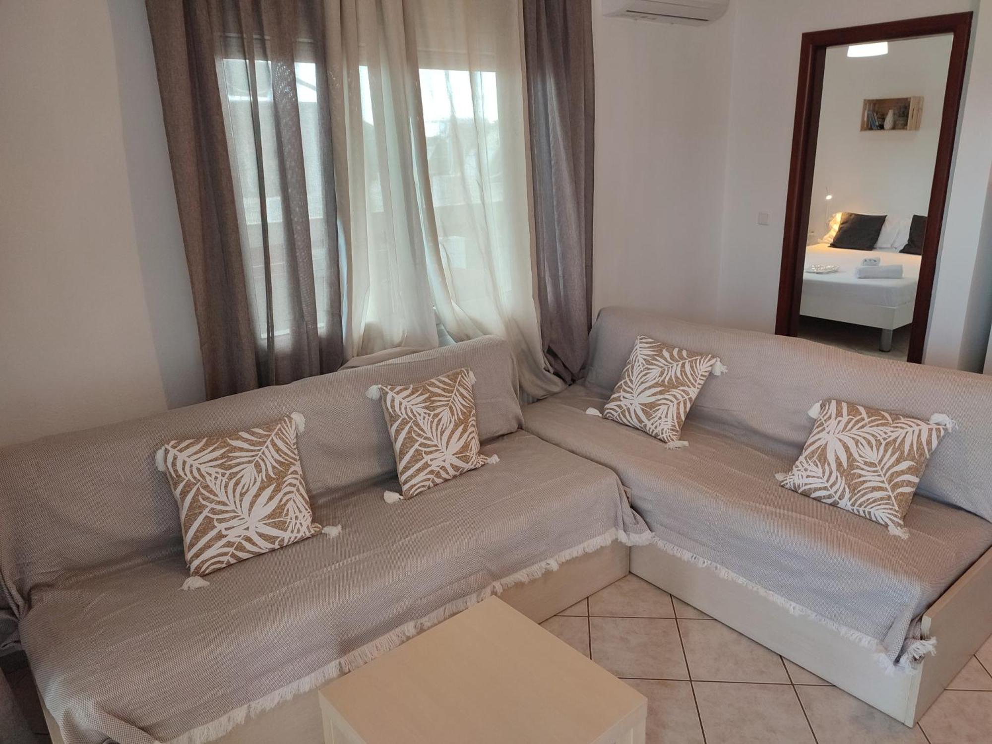 Seagull Apartments Nea Peramos  Luaran gambar