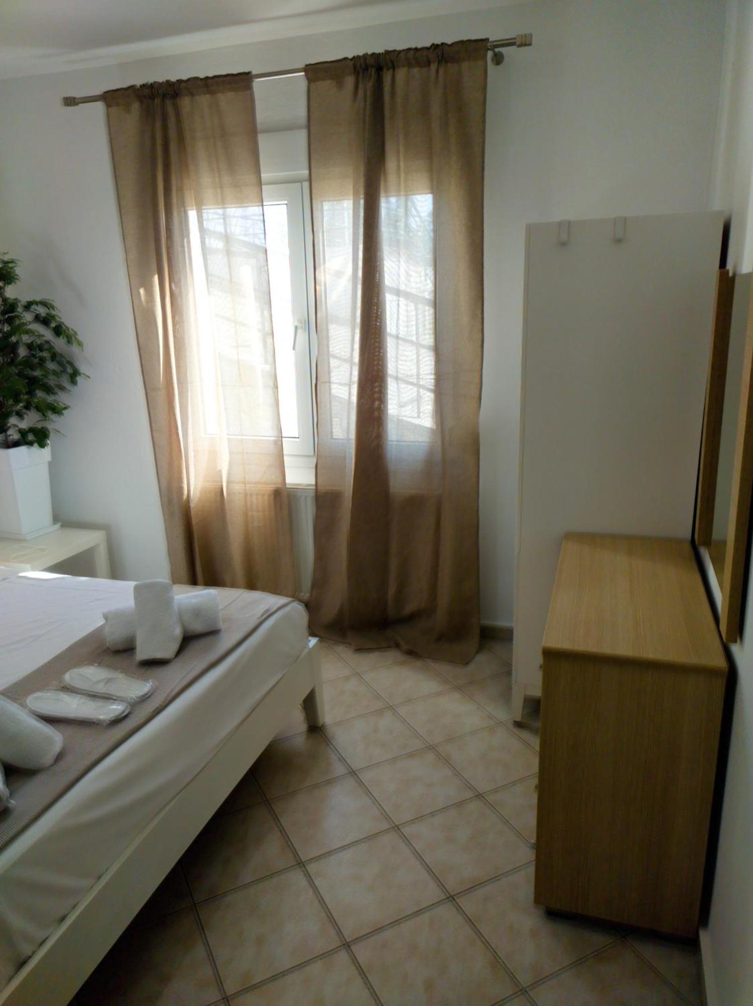 Seagull Apartments Nea Peramos  Luaran gambar